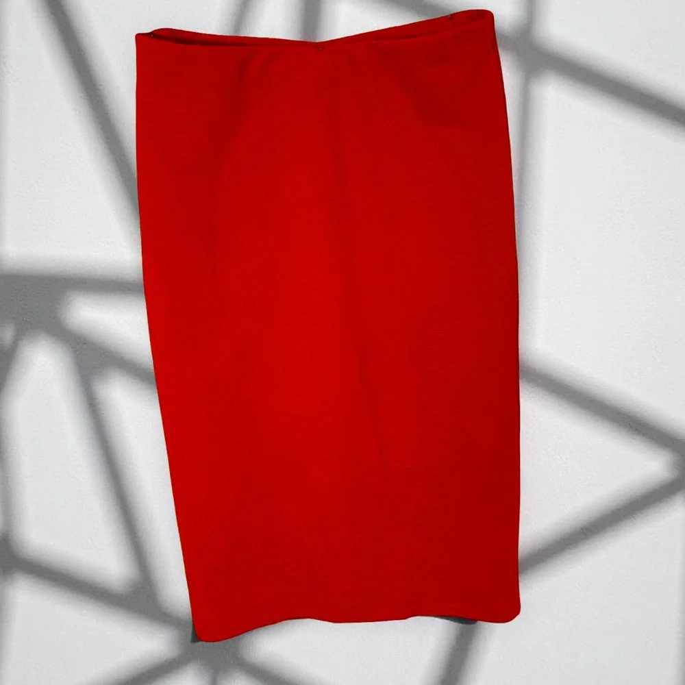 H&M Cherry Red Pencil Skirt L - Picture 1 of 5